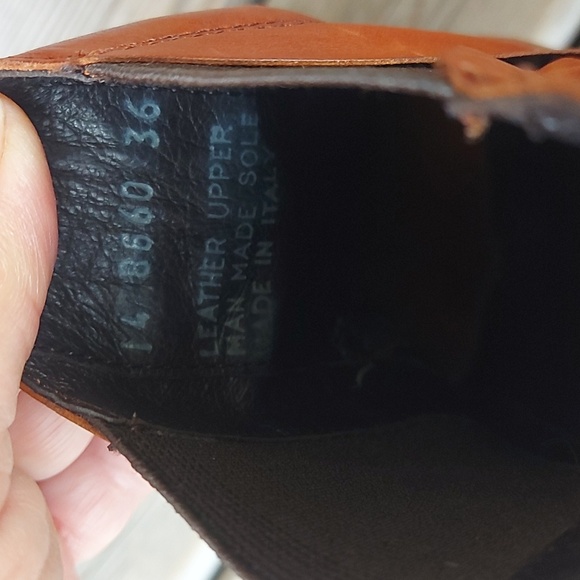 Boemos Chelsea Ankle Leather Booties Size 6 or 36 Made in Italy - Picture 10 of 10